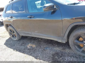 Jeep Cherokee 3.2l Limited, снимка 6