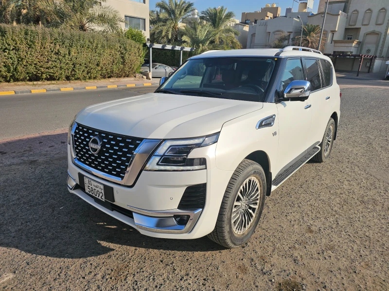 Nissan Patrol PLATINUM, снимка 1 - Автомобили и джипове - 48442108