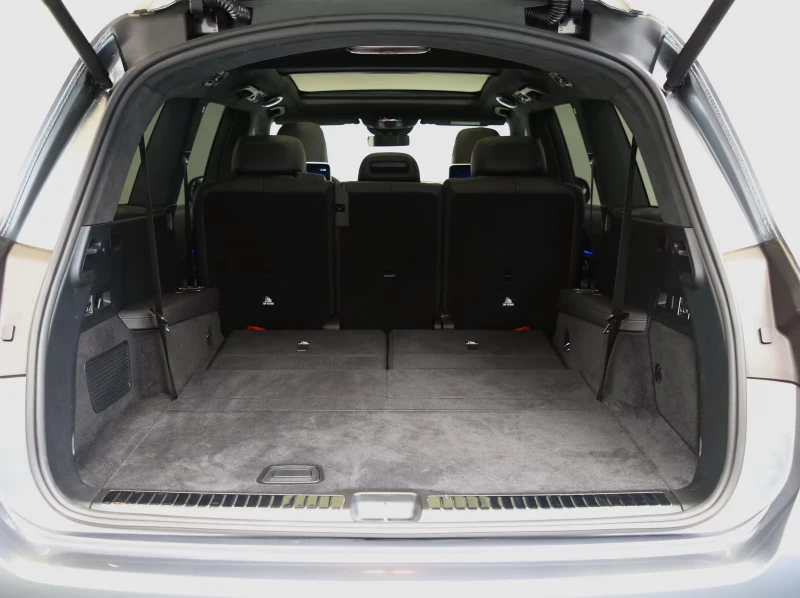 Mercedes-Benz GLS 63 AMG 4MATIC/612HP/PANO/MASSAGE/MEMO/7S/HUD/BURM/568g, снимка 16 - Автомобили и джипове - 52340958