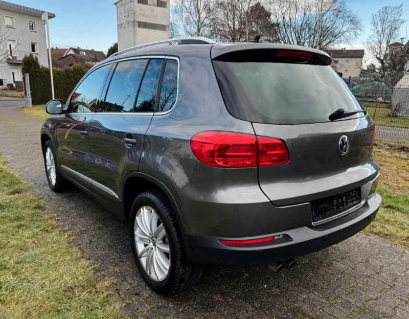 VW Tiguan 2.0TDI DSG FULL MAX  4-MOTION LED ПАНОРАМА КАМЕРА , снимка 4 - Автомобили и джипове - 53122729