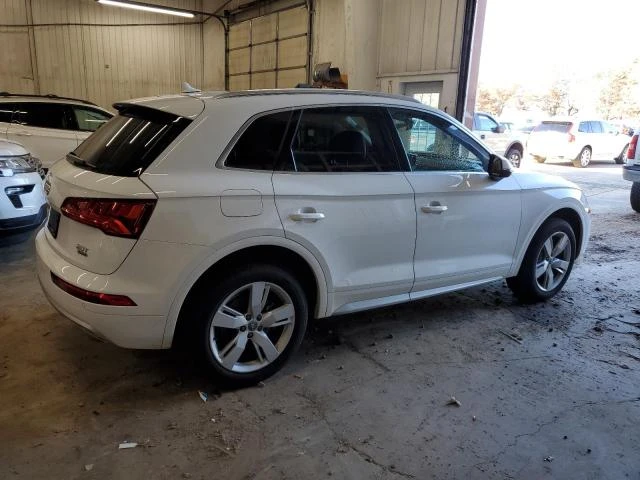 Audi Q5 2.0 T PREMIUM PLUS VIRTUAL* CAMERA* , снимка 4 - Автомобили и джипове - 48312549