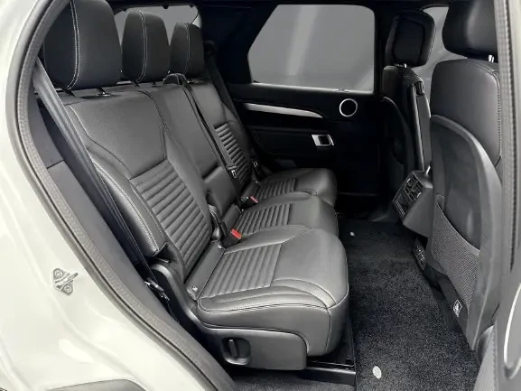 Land Rover Discovery D250 = Dynamic SE = Black Pack Гаранция - изображение 8