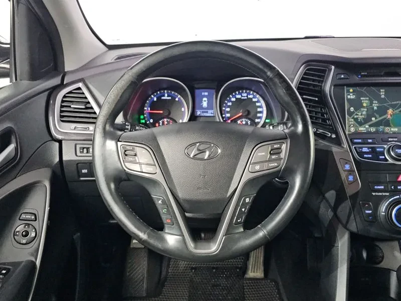 Hyundai Santa fe 2.0 4WD PREMIUM, снимка 12 - Автомобили и джипове - 55800873