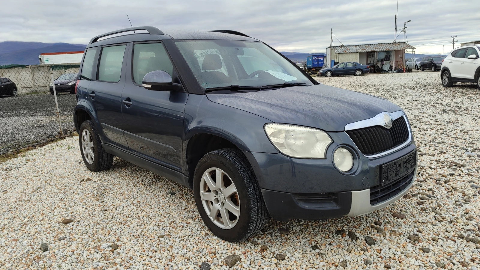 Skoda Yeti 4x4, снимка 2 - Автомобили и джипове - 50020842