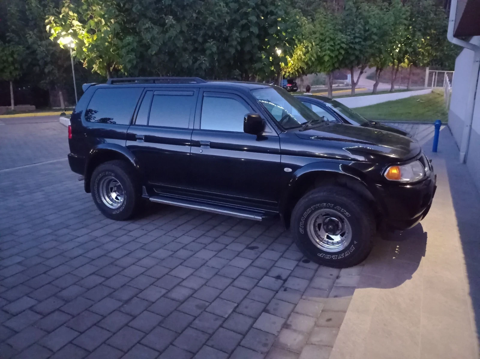 Mitsubishi Pajero sport | Mobile.bg   1