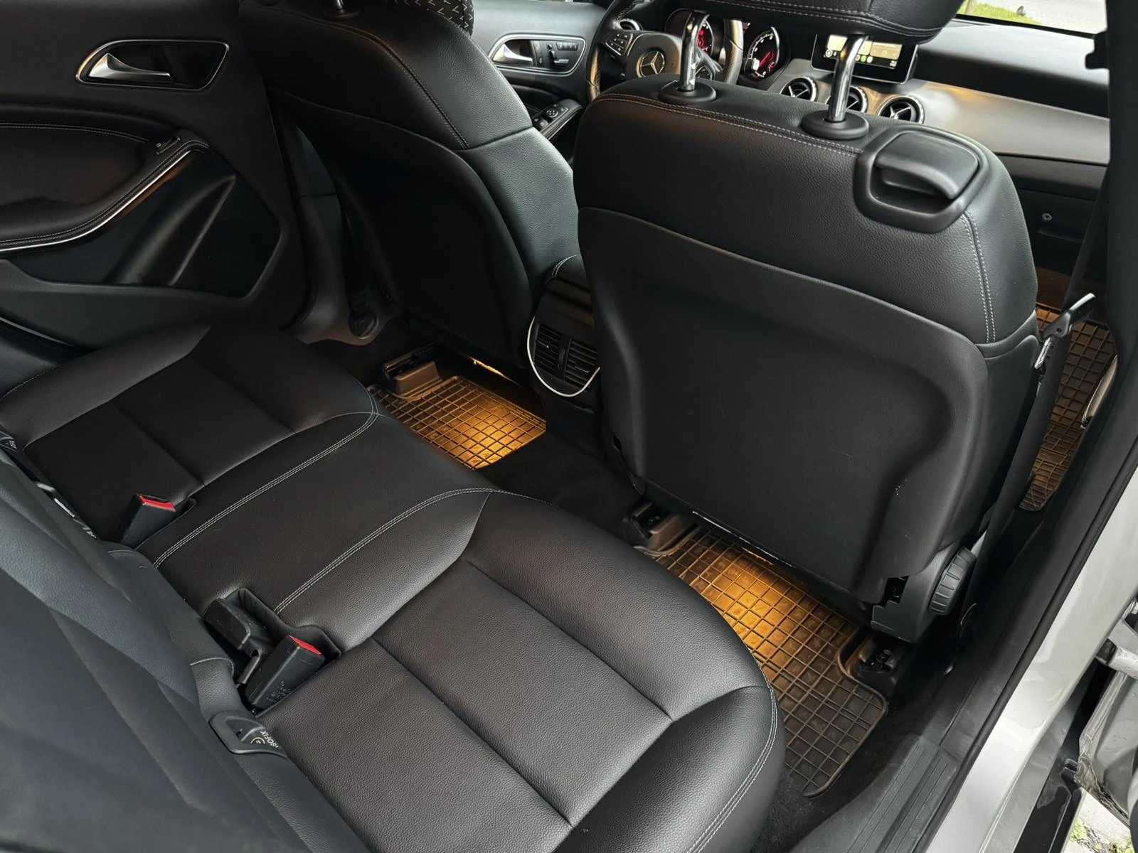 Mercedes-Benz GLA 250 124 000км - изображение 10