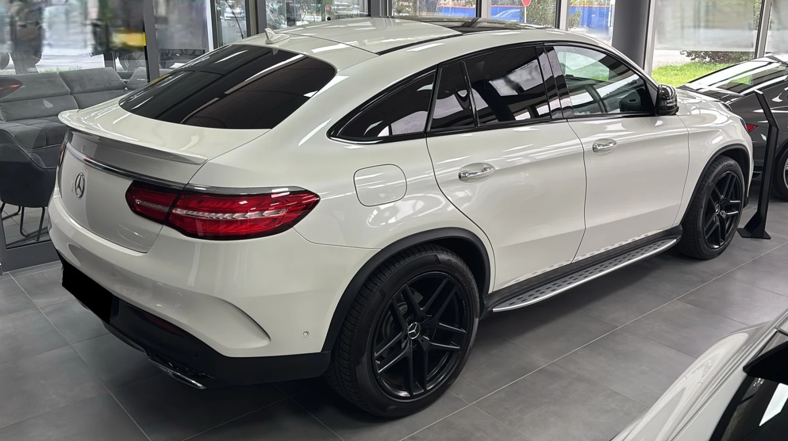 Mercedes-Benz GLE 350d Coupe AMG Line 4MAtic - изображение 2