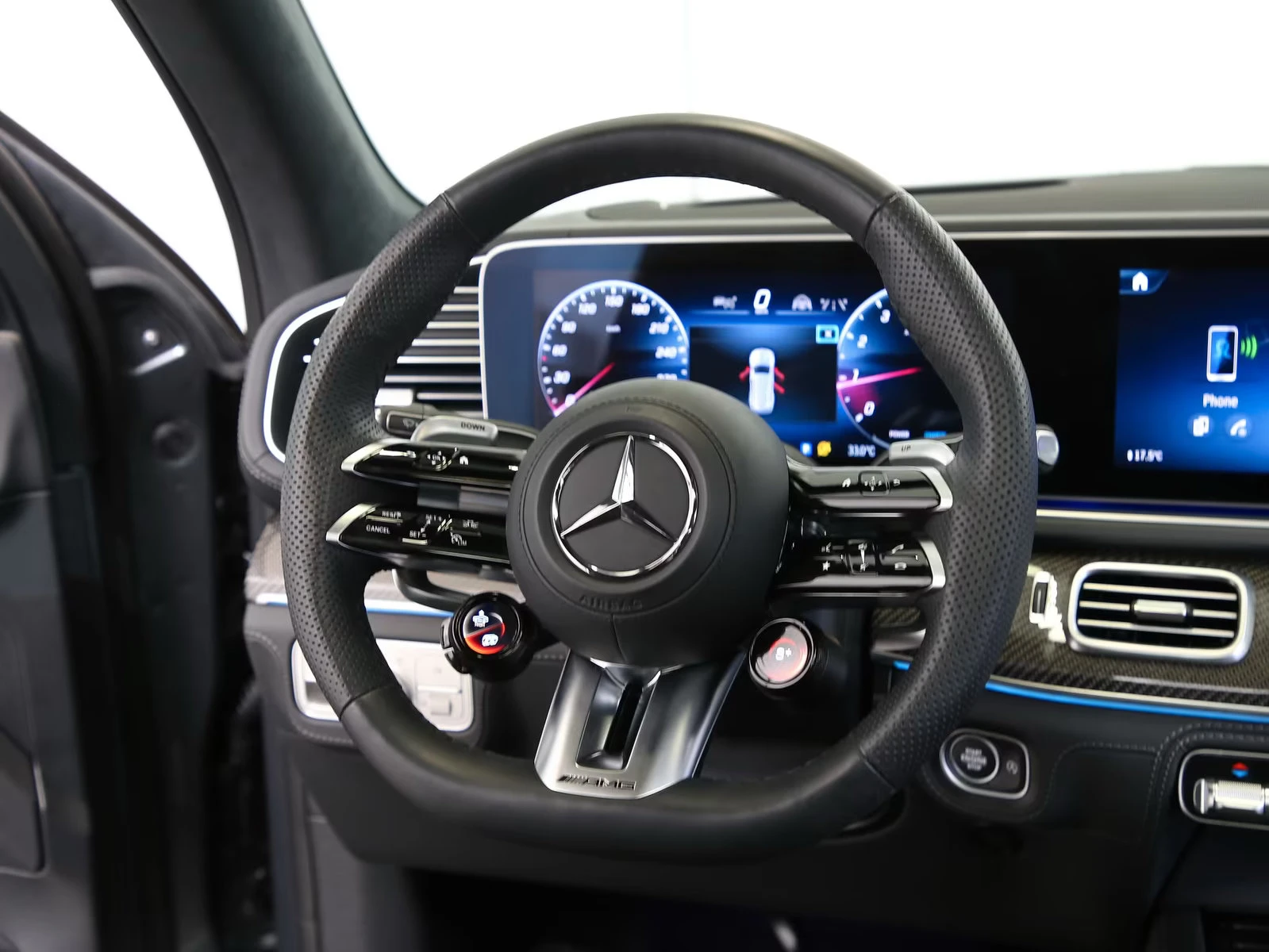 Mercedes-Benz GLS 63 AMG 4MATIC/612HP/PANO/MASSAGE/MEMO/7S/HUD/BURM/568g | Mobile.bg   11