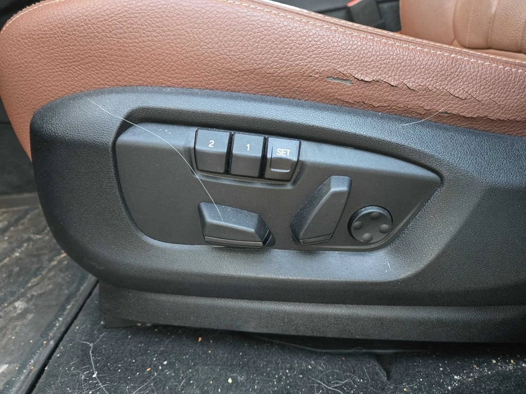 BMW X5 * xDrive35d * CARFAX *    | Mobile.bg   16