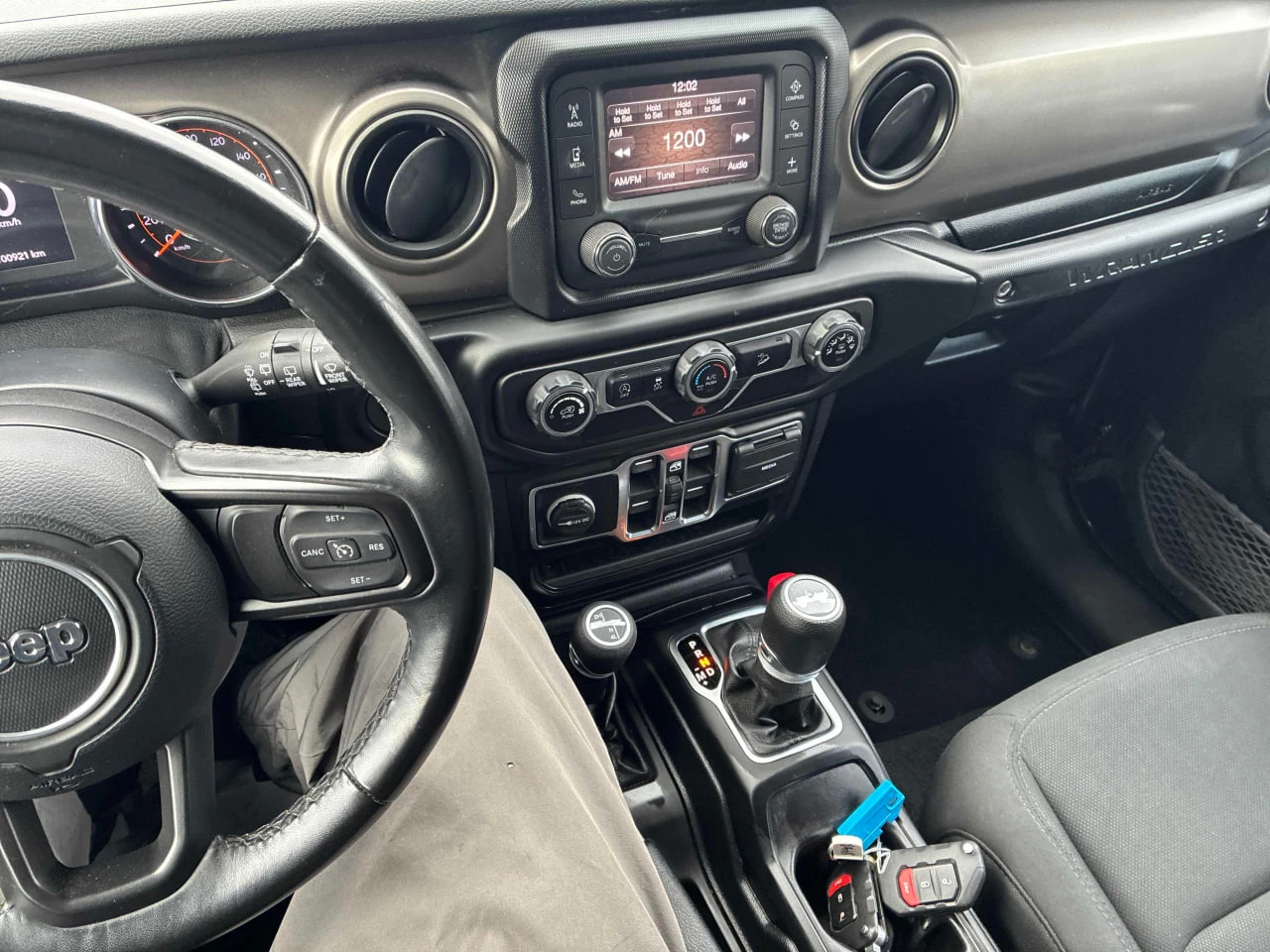 Jeep Renegade CARFAX* АВТОФИНАНСИРАНЕ* БЕЗ ПЪРВОНАЧАЛНА ВНОСКА*  - изображение 9