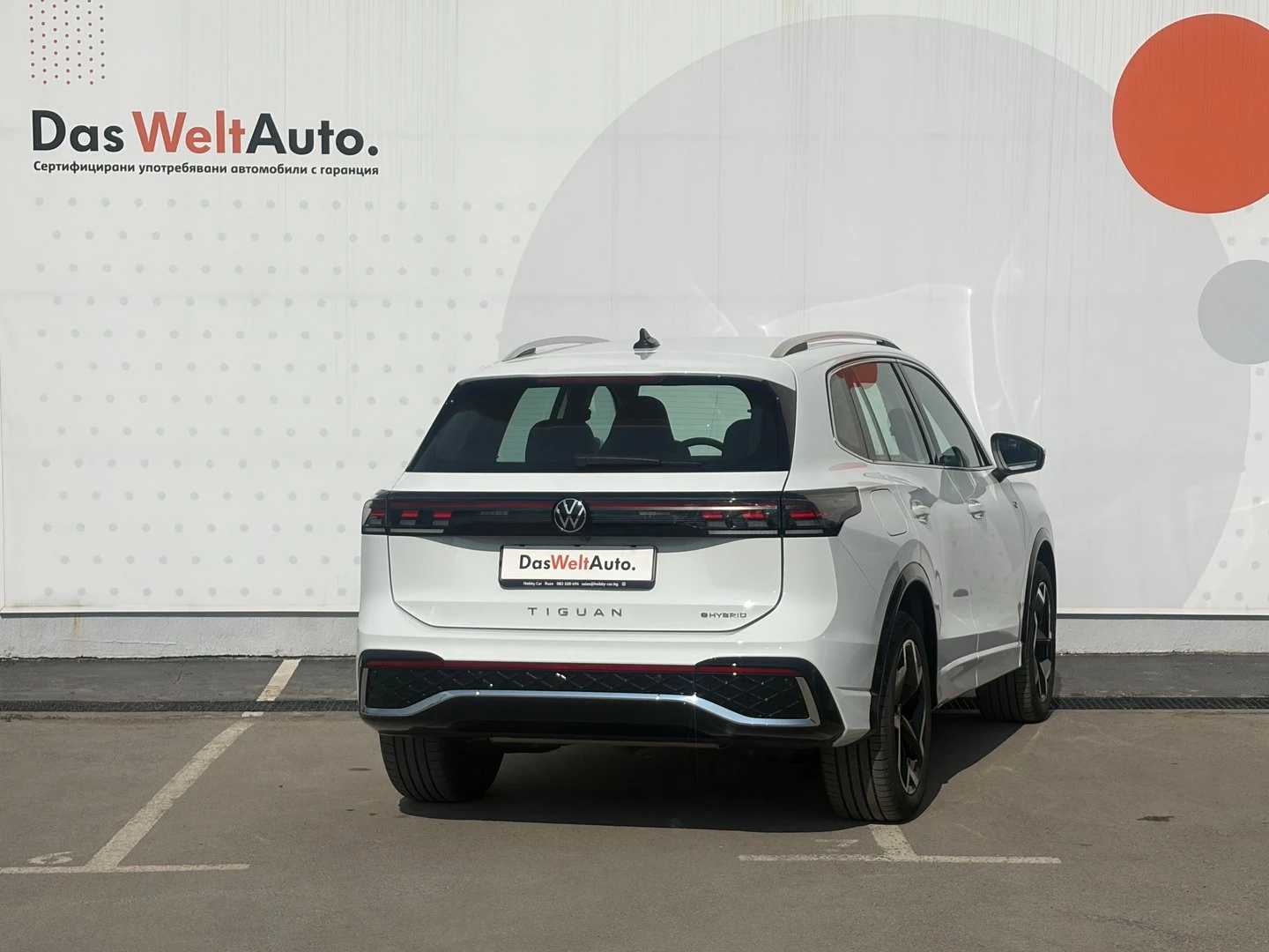 VW Tiguan, снимка 2 - Автомобили и джипове - 55642043
