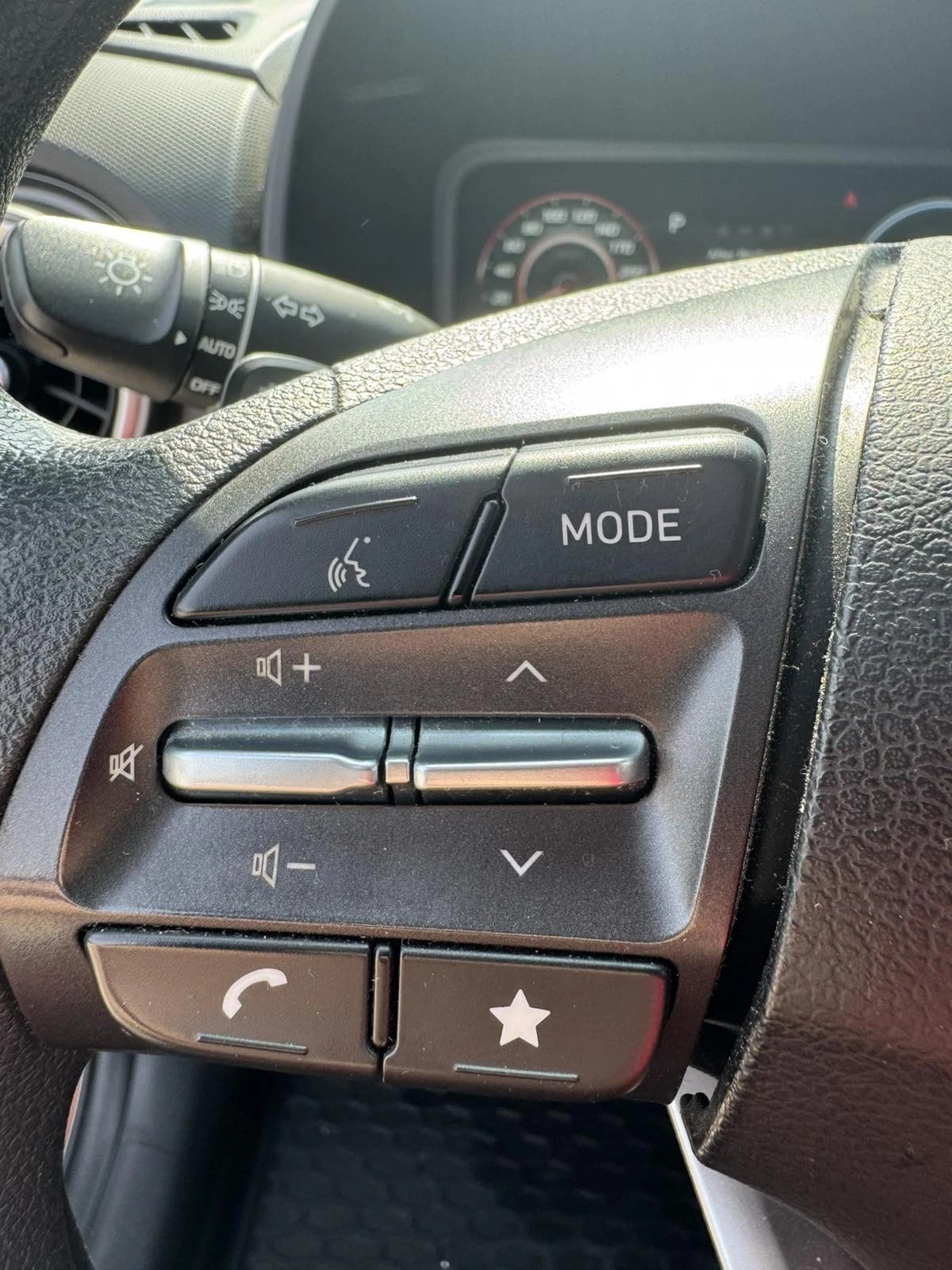 Hyundai Kona Electrik 64kw Facelift, снимка 9 - Автомобили и джипове - 54265979