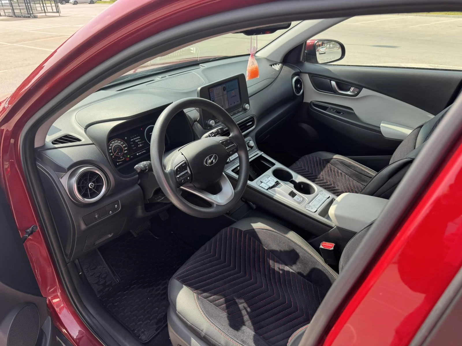 Hyundai Kona Electrik 64kw Facelift, снимка 5 - Автомобили и джипове - 54265979