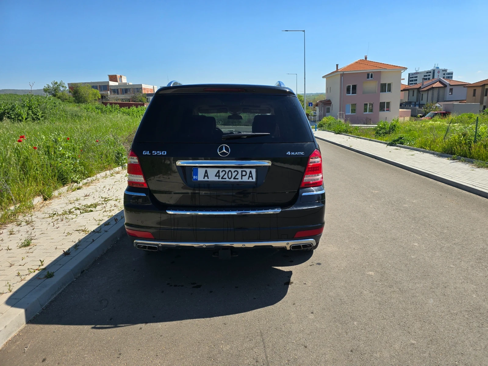 Mercedes-Benz GL 550, снимка 6 - Автомобили и джипове - 54446638