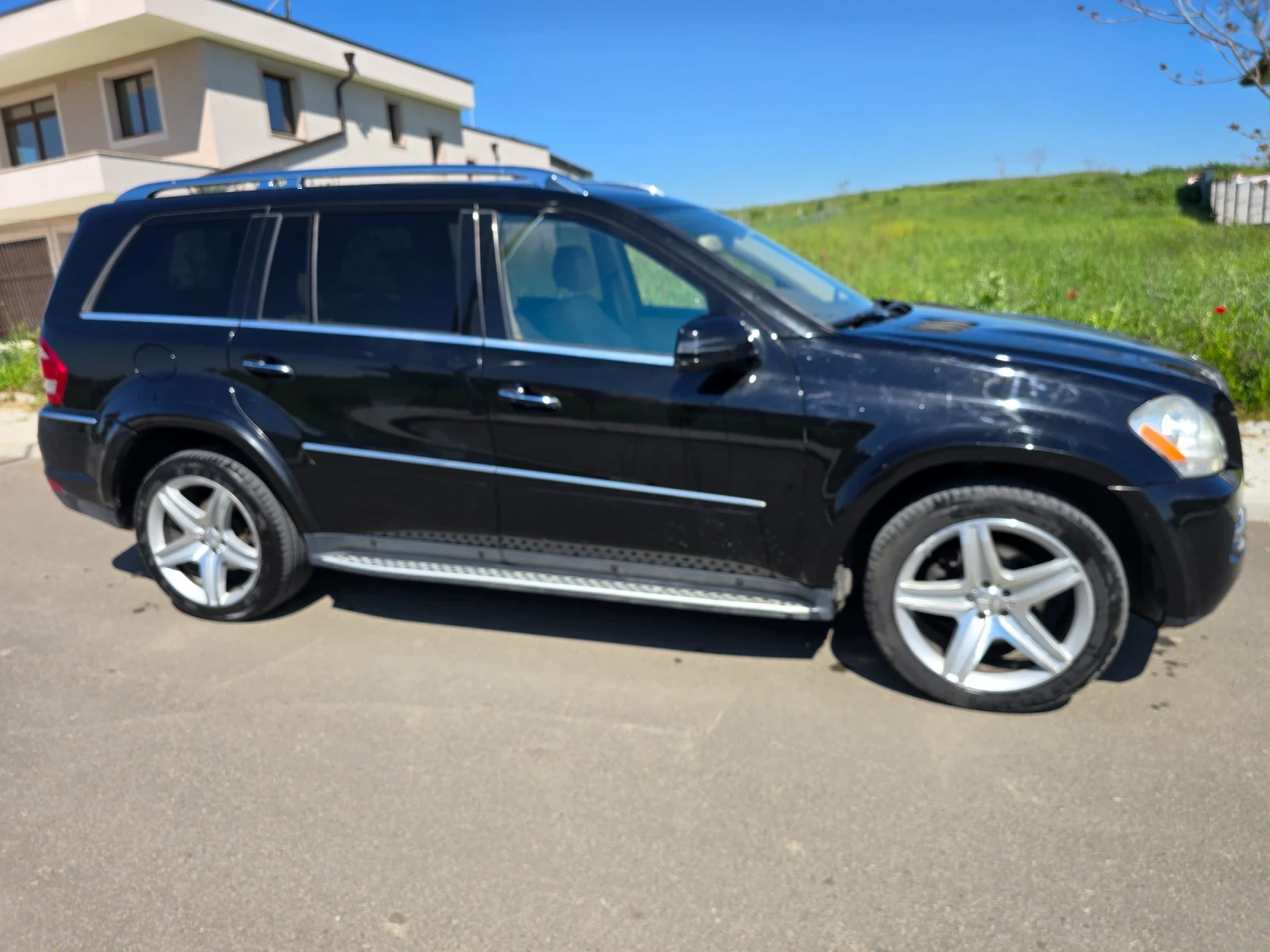 Mercedes-Benz GL 550, снимка 8 - Автомобили и джипове - 54446638
