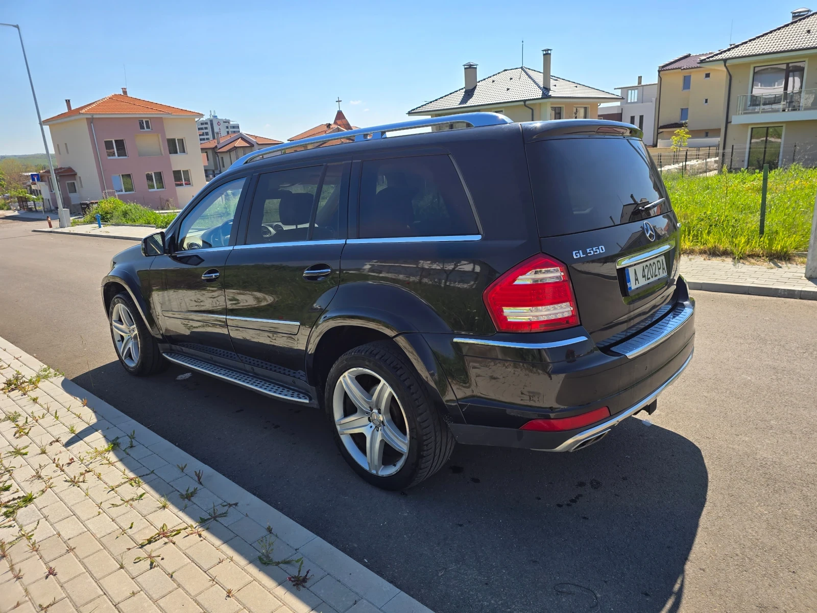 Mercedes-Benz GL 550, снимка 4 - Автомобили и джипове - 54446638