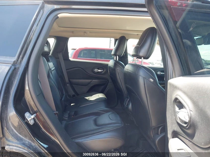 Jeep Cherokee 3.2l Limited, снимка 8 - Автомобили и джипове - 55064845