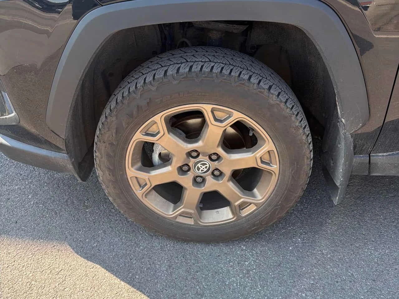 Toyota Rav4 * Hybrid XLE * CARFAX * ЦЕНА ДО БГ, снимка 6 - Автомобили и джипове - 55094587