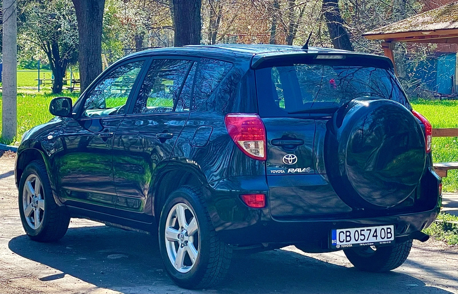 Toyota Rav4 d4d 136кс., снимка 4 - Автомобили и джипове - 55840513