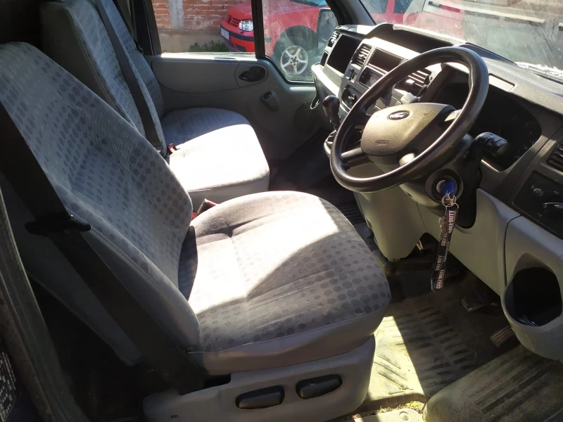 Ford Transit 2.4 T350, снимка 9 - Бусове и автобуси - 52261223