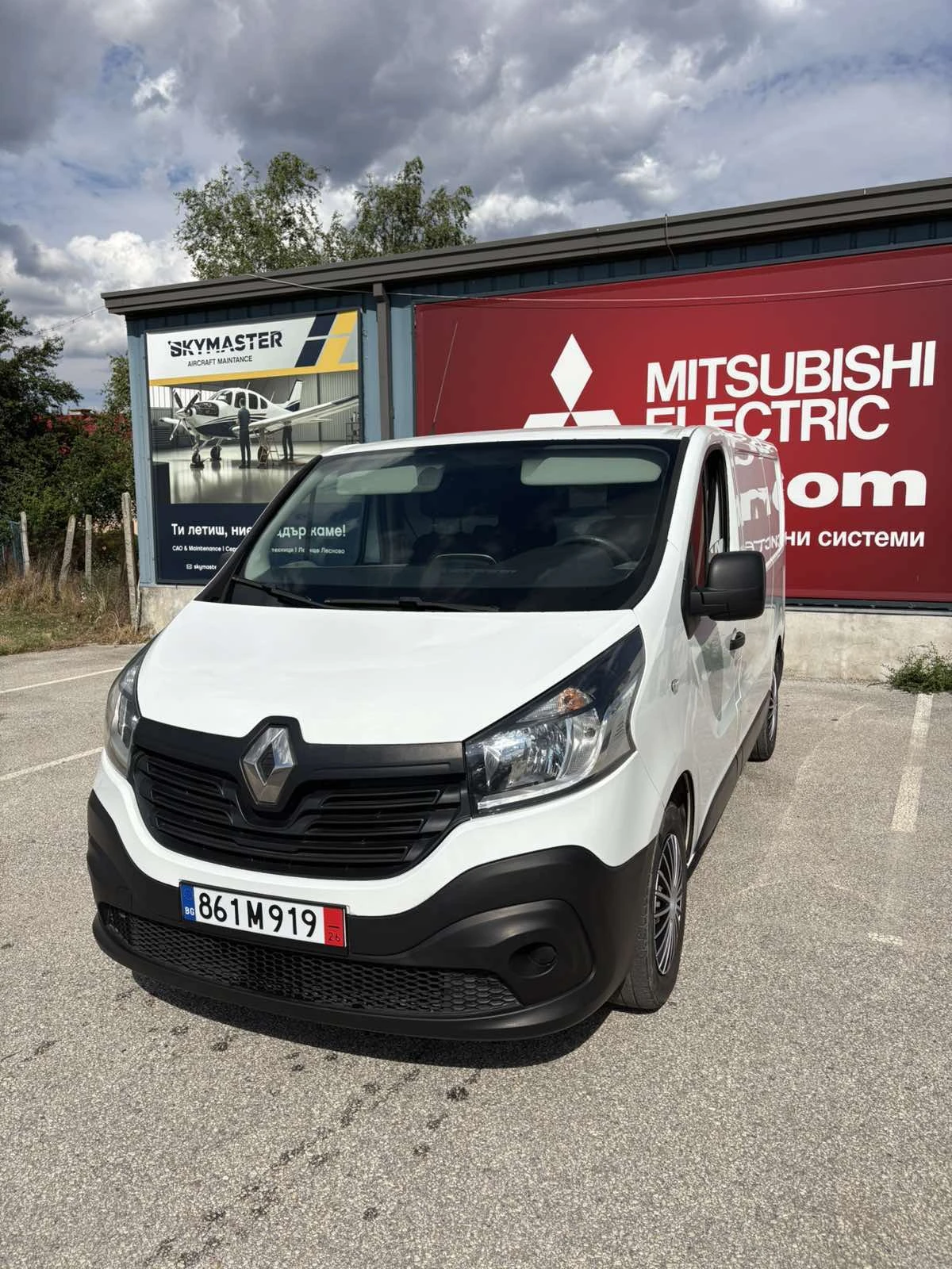 Renault Trafic 1.6 TDCI, снимка 3 - Бусове и автобуси - 55320117