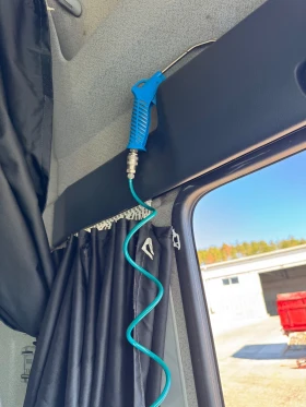 Man 18, снимка 4