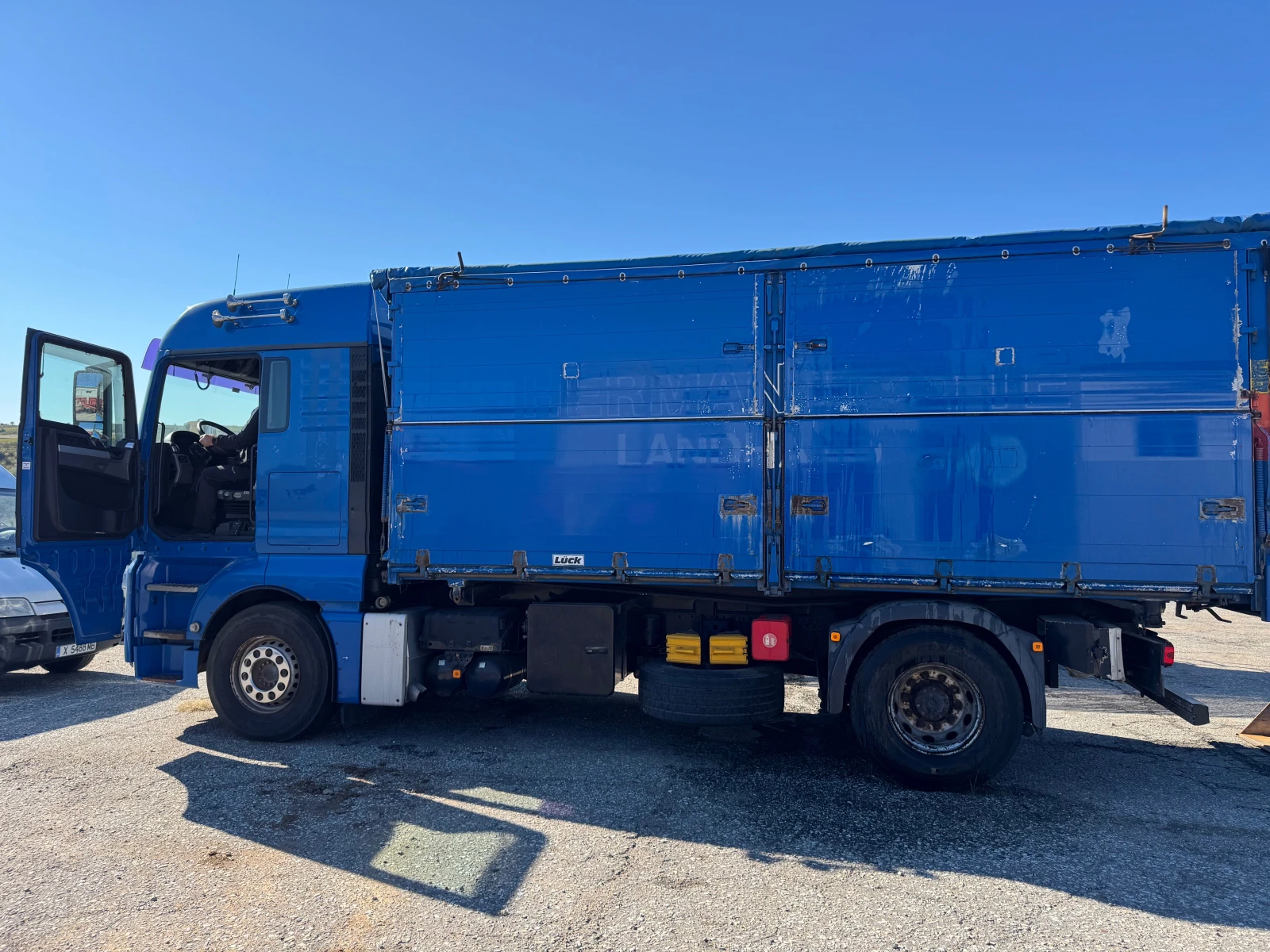 Man 18 | Mobile.bg   13