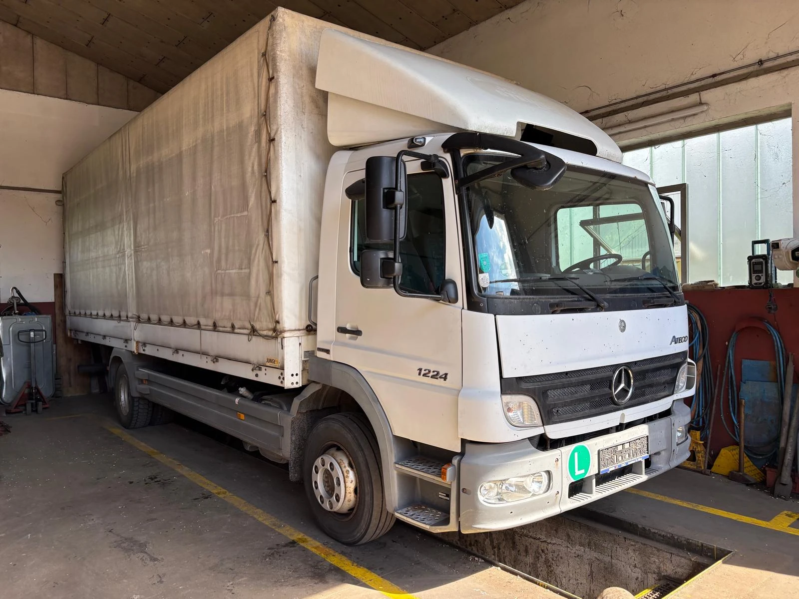 Mercedes-Benz Atego 1224L На Ресори