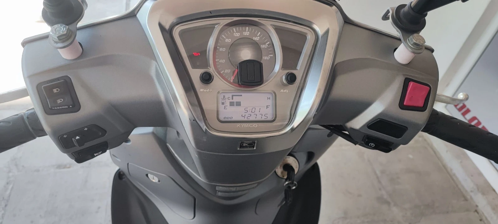 Kymco People 200i - изображение 6