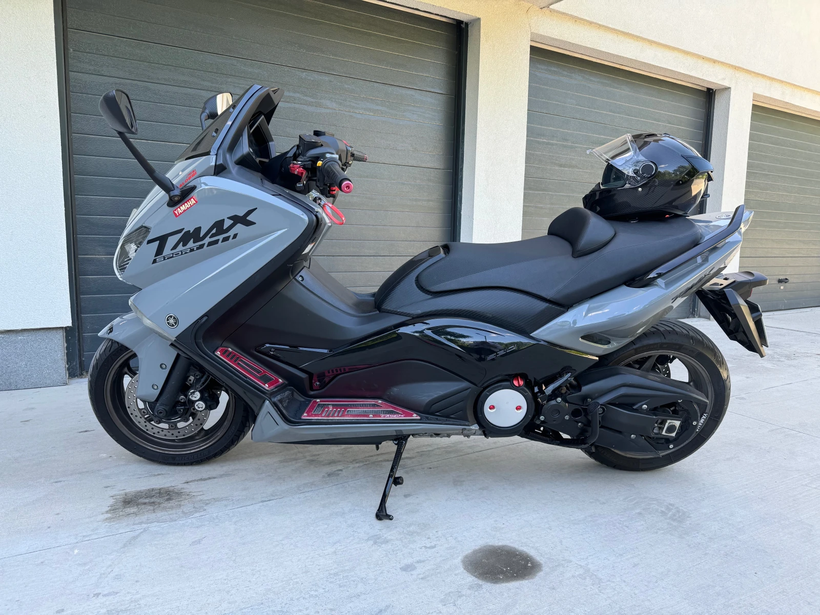 Yamaha T-max 530 ABS MALLOSI FACE CARBON 2015G , снимка 5 - Мотоциклети и мототехника - 54429086