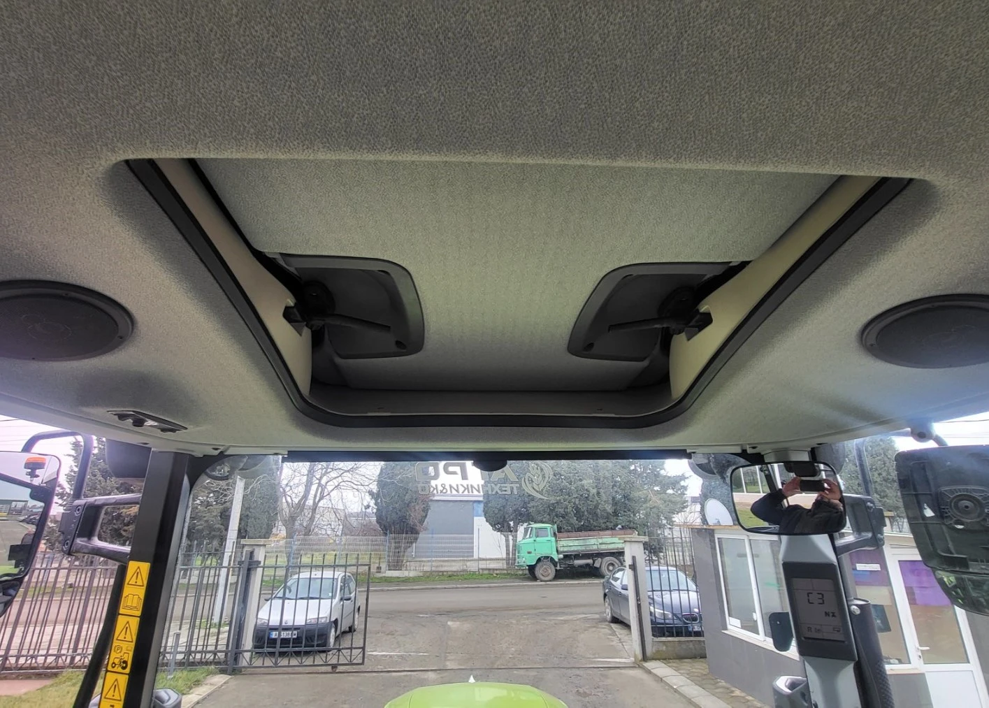 ������� Claas ARION 450 | Mobile.bg � ����������� 12