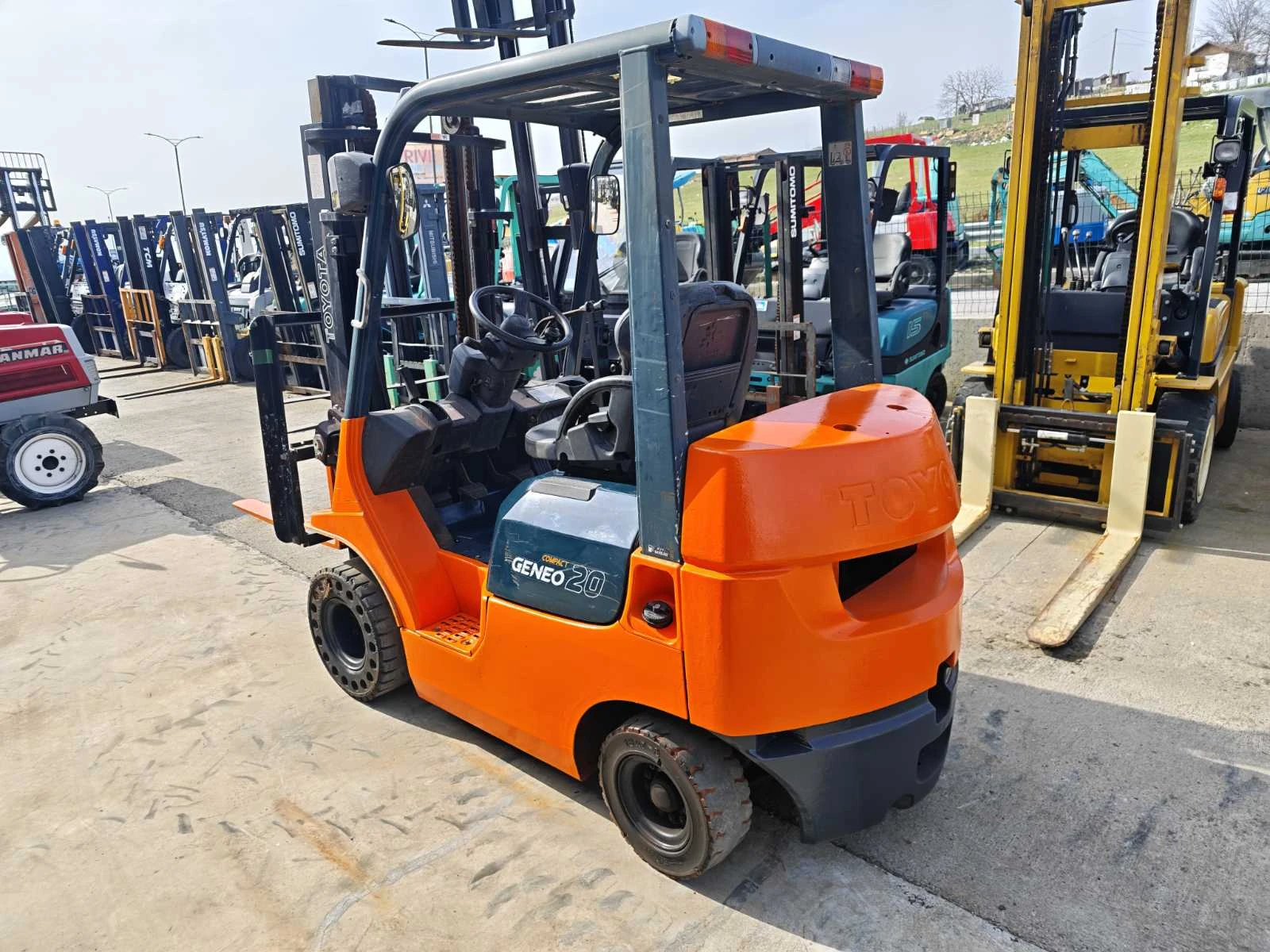 Мотокар Toyota 2000кг. АВТОМАТ, снимка 8 - Индустриална техника - 53815269