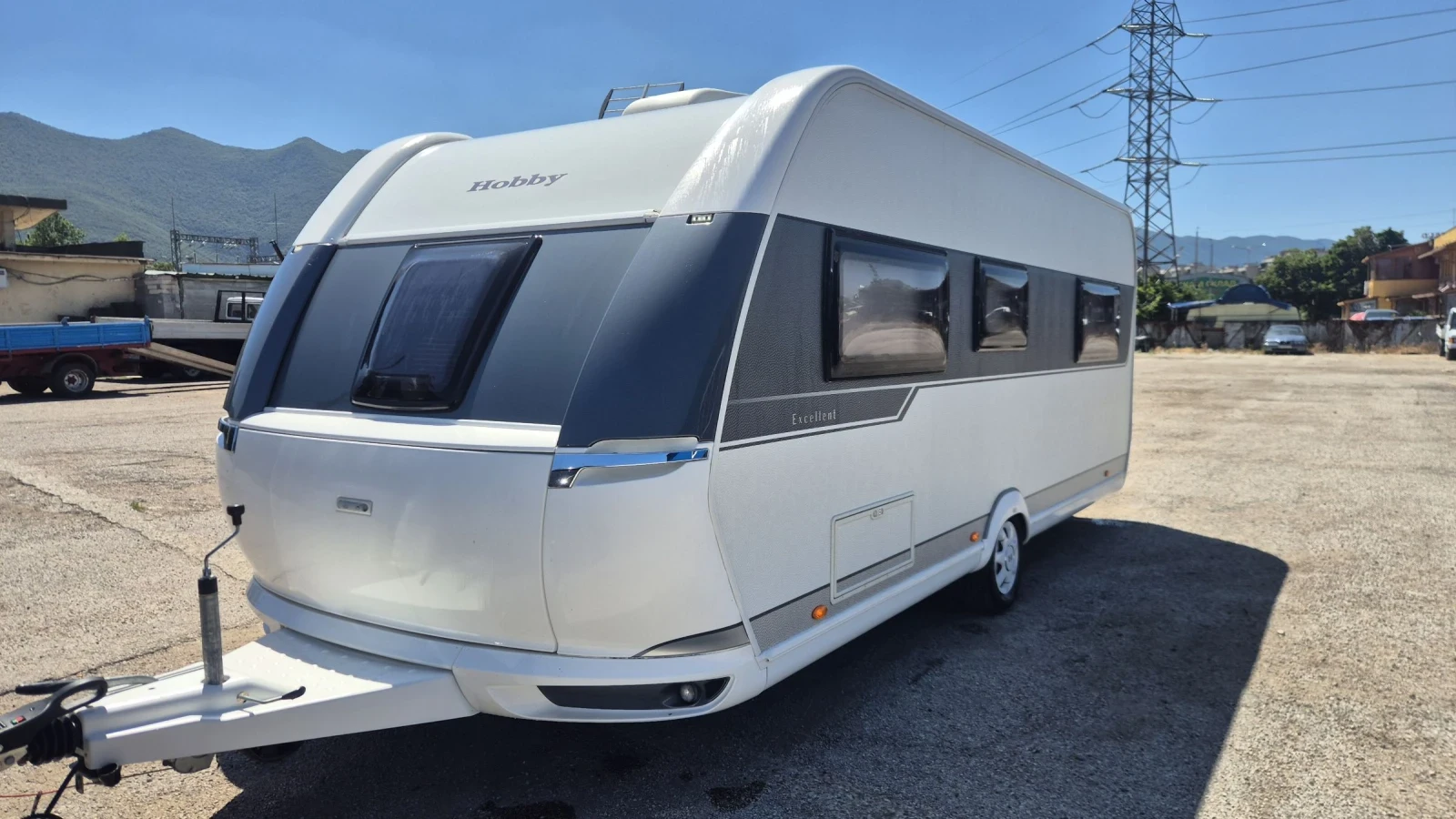 Каравана Hobby 560 CFE EXCELLENT - изображение 2