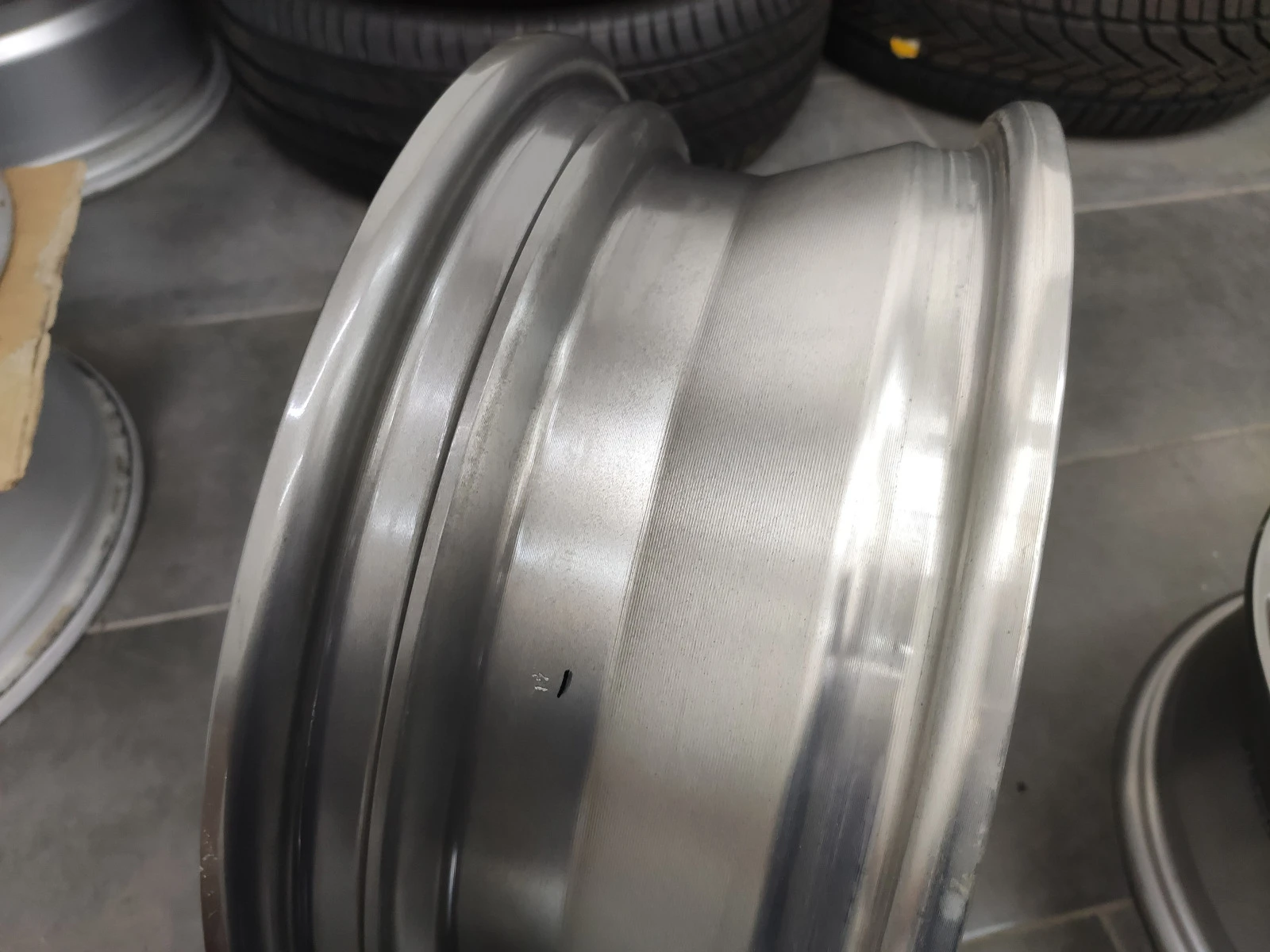   Suzuki Jimny | Mobile.bg   10