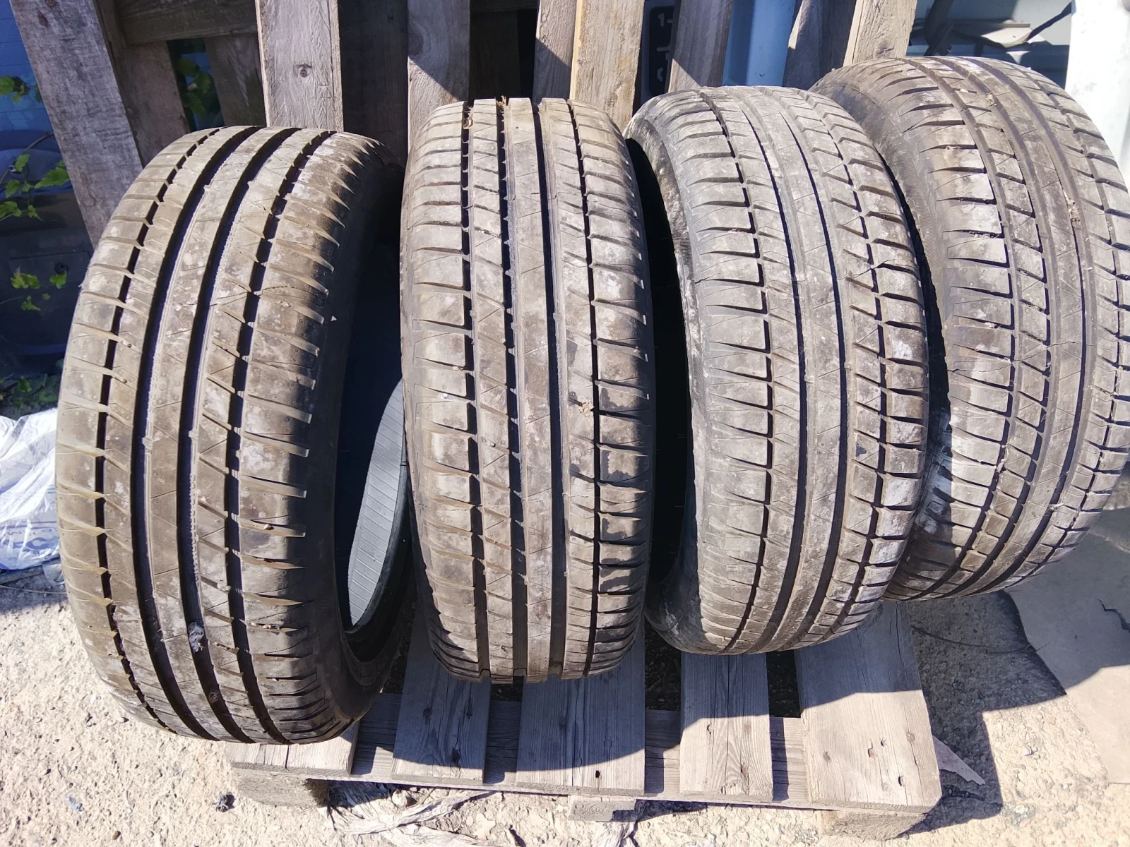 Гуми Летни 185/55R15, снимка 3 - Гуми и джанти - 55570262