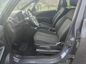 Kia Venga 1.4i , снимка 12