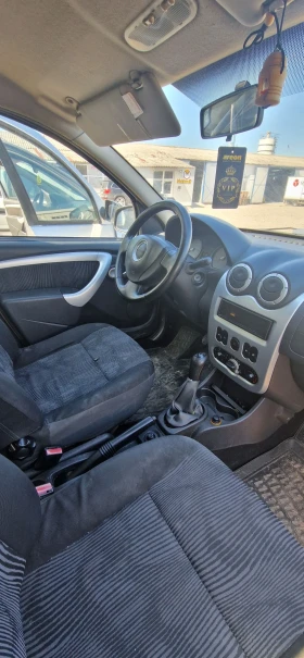 Dacia Sandero 1.4 , снимка 12