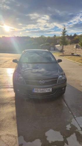Opel Astra 2.0Turbo GTC, снимка 2