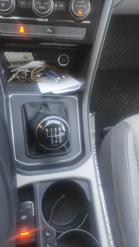 VW Touran - 15200 € / 29728.62 лв. - 96865744 5