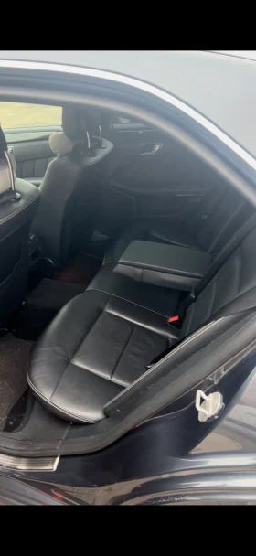Mercedes-Benz E 300, снимка 5
