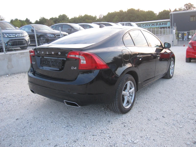 Volvo S60 D4 2, 0-TDI, снимка 4 - Автомобили и джипове - 46947447