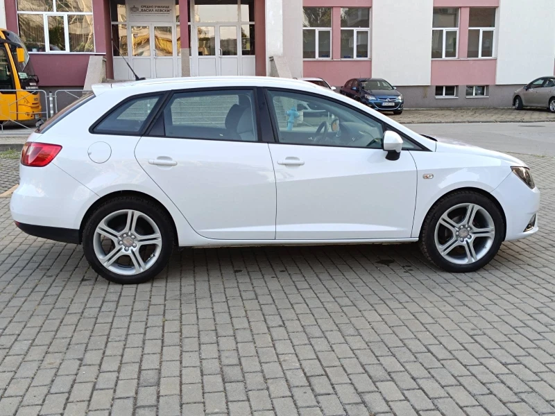 Seat Ibiza 1.4 TDI//ST//Navi ТОП СЪСТОЯНИЕ, снимка 6 - Автомобили и джипове - 46995374