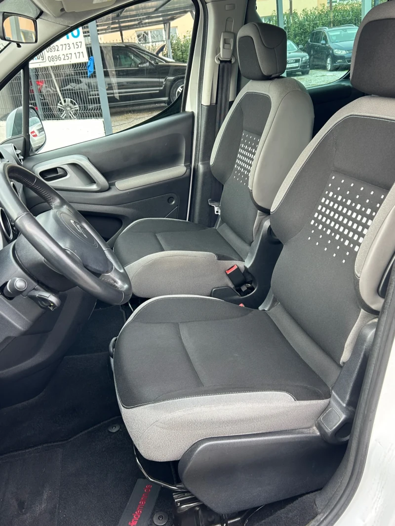 Citroen Berlingo 1.6HDI, снимка 11 - Автомобили и джипове - 48216231