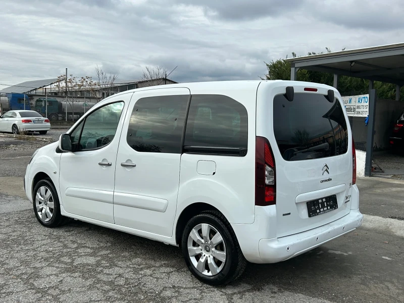 Citroen Berlingo 1.6HDI, снимка 8 - Автомобили и джипове - 48216231