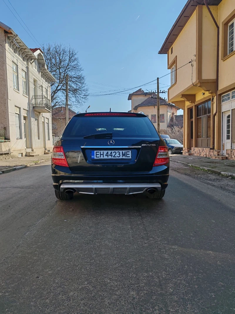 Mercedes-Benz C 320 AMG PAKET , снимка 6 - Автомобили и джипове - 48905604