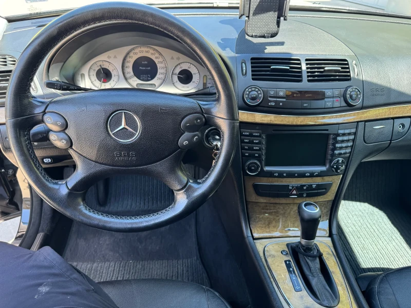 Mercedes-Benz E 220 E220 170k., снимка 9 - Автомобили и джипове - 51424756