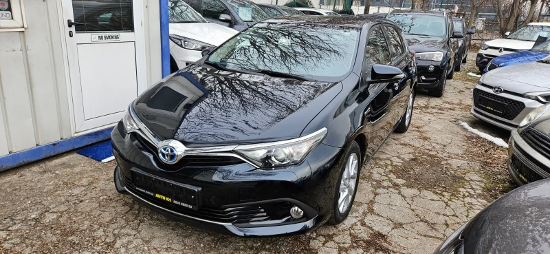 Toyota Auris 1.8 Hybrid e-CVT Lounge, снимка 1 - Автомобили и джипове - 48979415