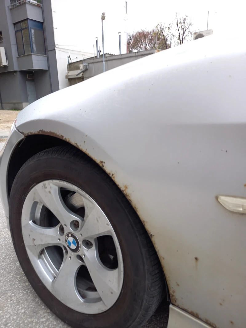 BMW 320, снимка 16 - Автомобили и джипове - 52517847