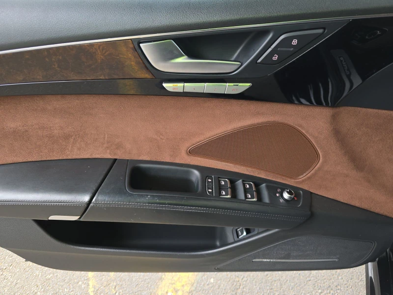 Audi A8 L 4.0T, снимка 16 - Автомобили и джипове - 52518319