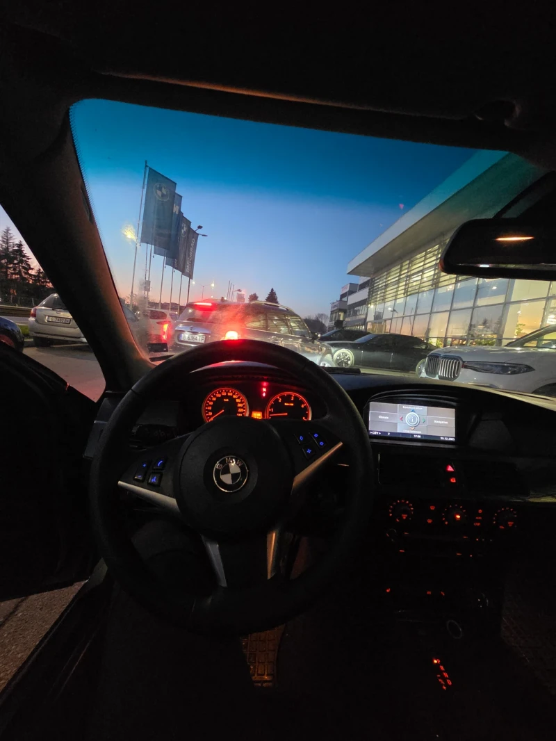 BMW 530, снимка 5 - Автомобили и джипове - 52869542